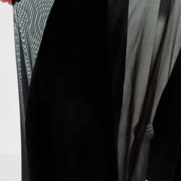 SOLD - Picture 3 of 8